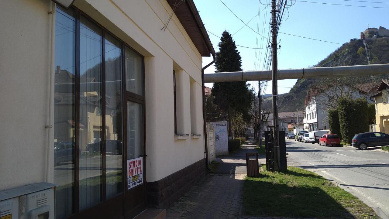格里威塔一室公寓 德瓦 外观 照片